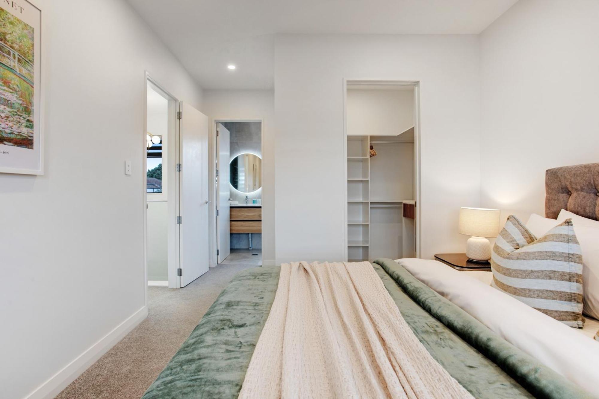 Oasis Townhouse With Parking And Air-con Holiday home *
